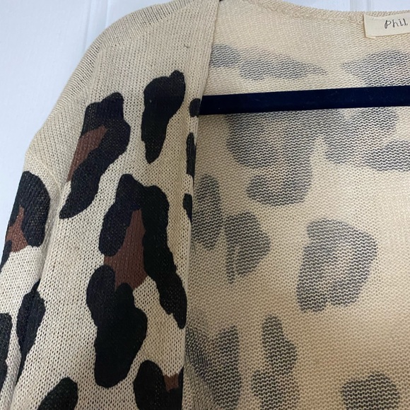 Medium leopard cheetah cardigan light - Picture 5 of 7